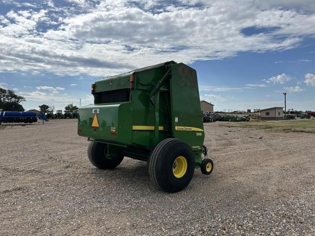 Image of John Deere 568 equipment image 3