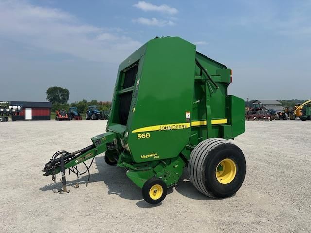 2009 John Deere 568 Equipment Image0