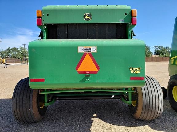Image of John Deere 568 equipment image 3