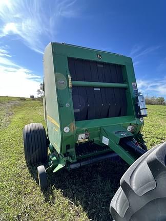 Image of John Deere 568 equipment image 1