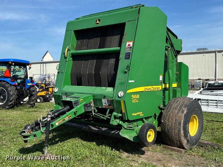 2009 John Deere 568 Equipment Image0