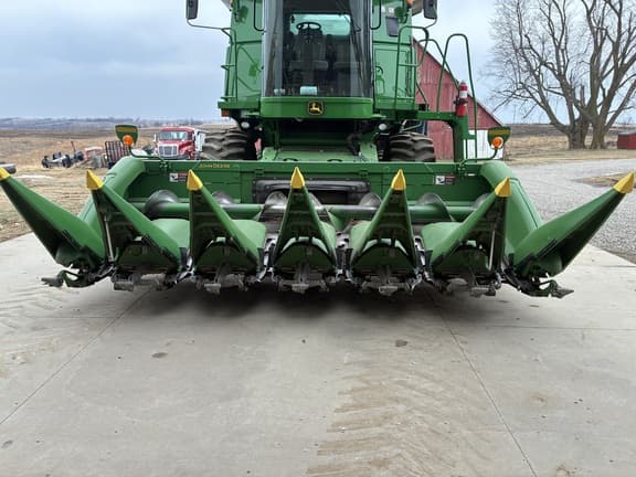 Image of John Deere 606C equipment image 3