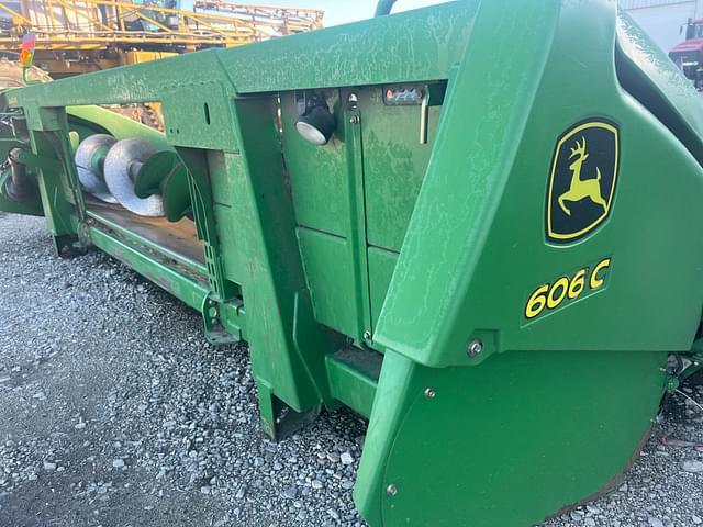 Image of John Deere 606C equipment image 2