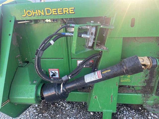 Image of John Deere 606C equipment image 3