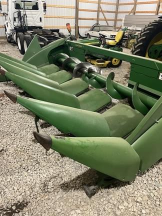 Image of John Deere 606C Primary image