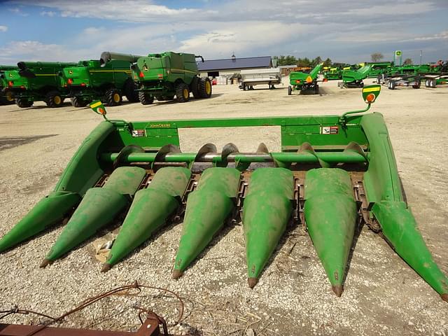 Image of John Deere 606C equipment image 1