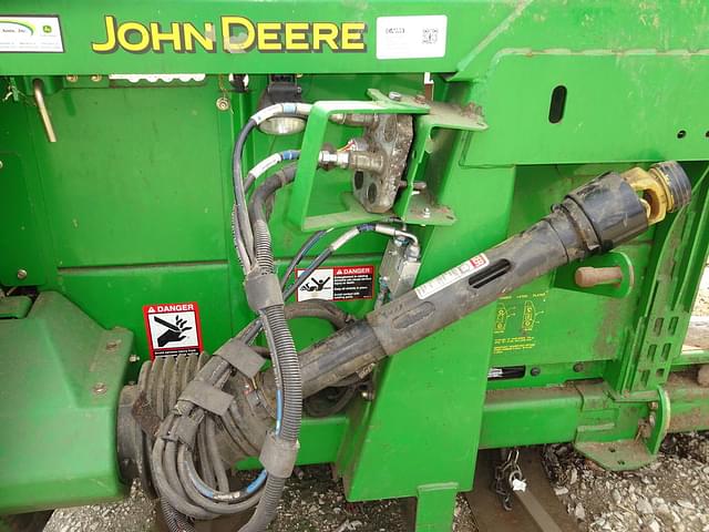 Image of John Deere 606C equipment image 4