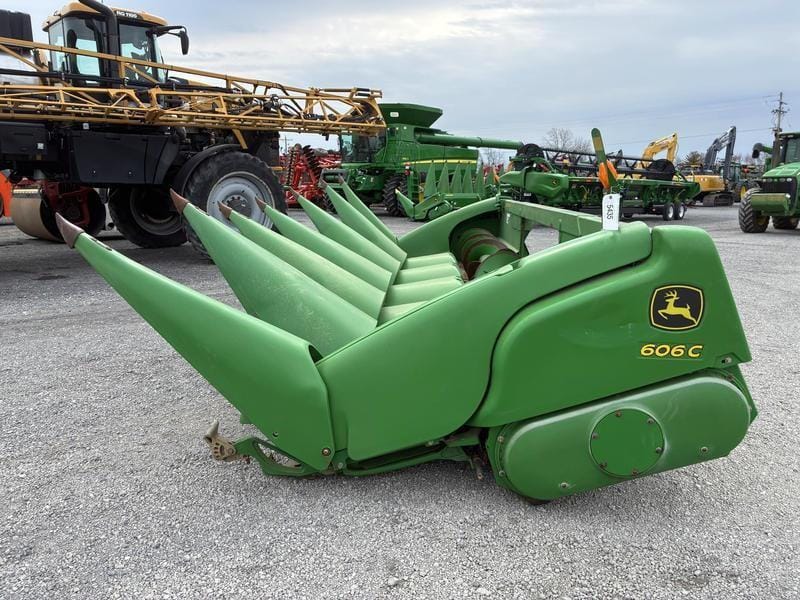 2009 John Deere 606C Equipment Image0
