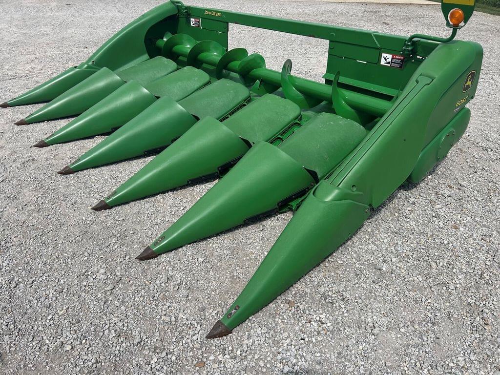 Image of John Deere 606C Primary image