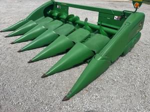 2009 John Deere 606C Image