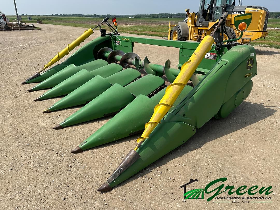 Image of John Deere 606C Primary image