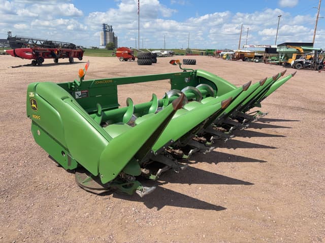 Image of John Deere 606C equipment image 2