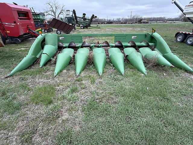 Image of John Deere 608C equipment image 4
