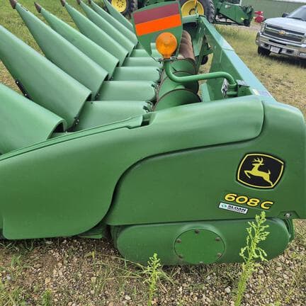Image of John Deere 608C equipment image 4