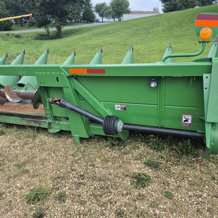 Image of John Deere 608C equipment image 1