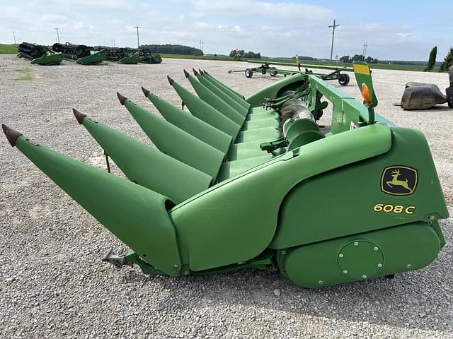 Image of John Deere 608C equipment image 4