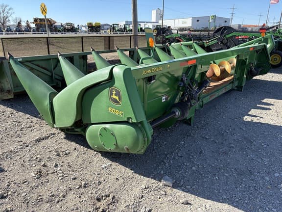 Image of John Deere 608C equipment image 1