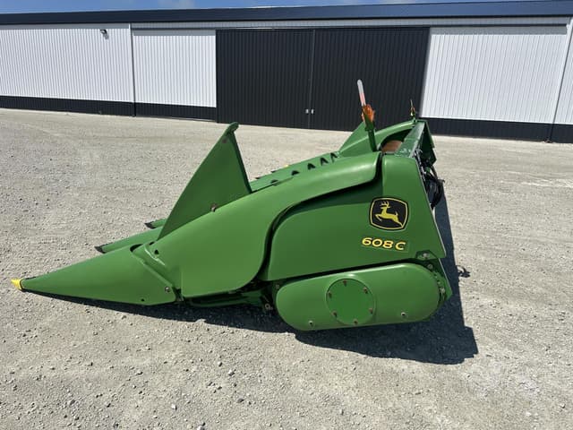 Image of John Deere 608C equipment image 4