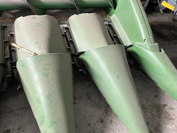 Image of John Deere 608C equipment image 1