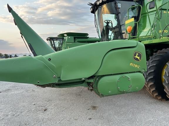 Image of John Deere 608C equipment image 1