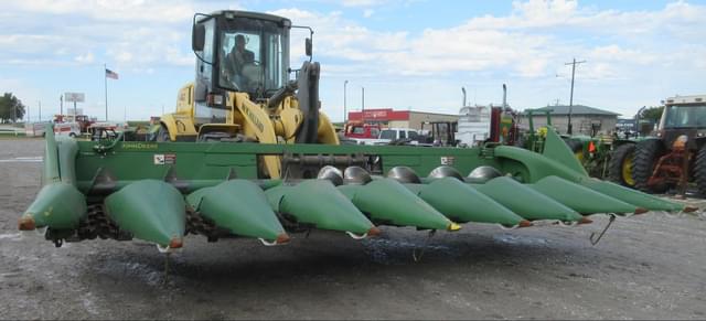 Image of John Deere 608C equipment image 1