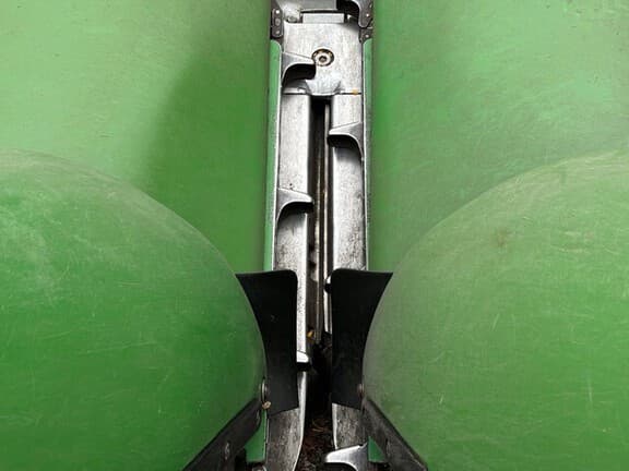 Image of John Deere 608C equipment image 4