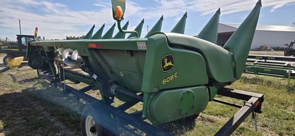 Image of John Deere 608C equipment image 2