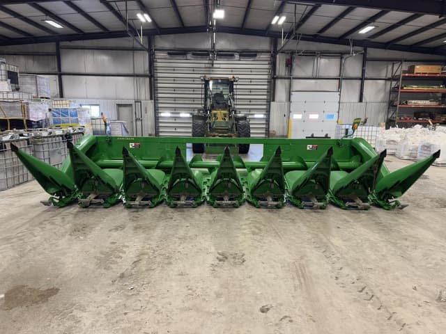 Image of John Deere 608C equipment image 1