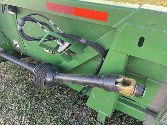 Image of John Deere 608C equipment image 4
