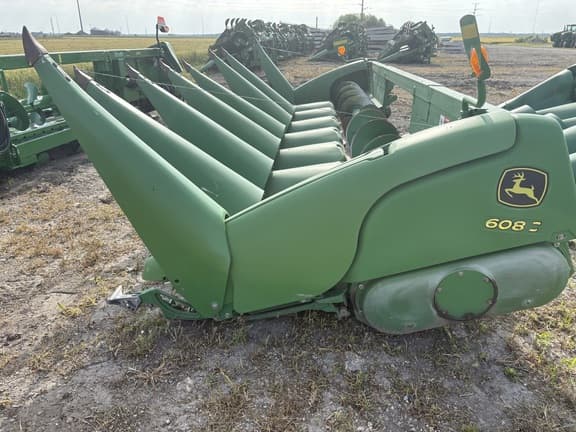 Image of John Deere 608C Primary image
