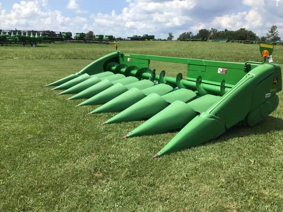 Image of John Deere 608C equipment image 1