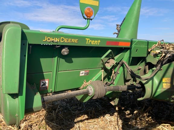 Image of John Deere 608C equipment image 3