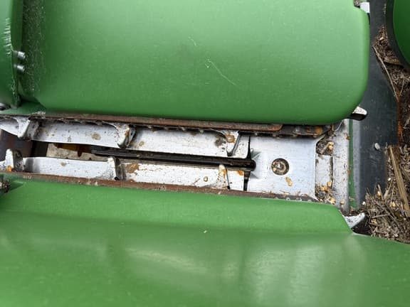 Image of John Deere 608C equipment image 3