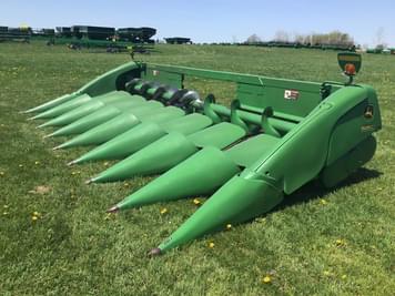 Main image John Deere 608C