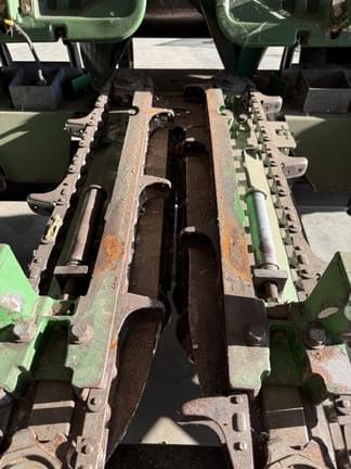 Image of John Deere 608C equipment image 3