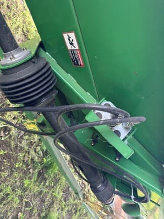 Image of John Deere 608C equipment image 3