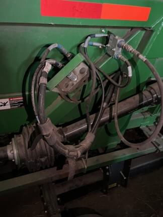 Image of John Deere 608C equipment image 1