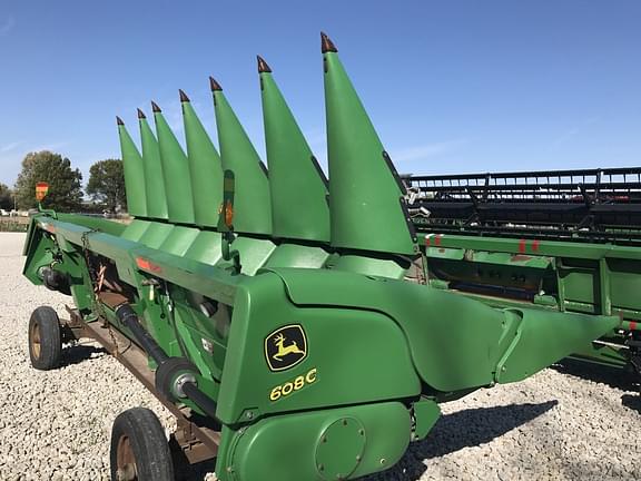 Image of John Deere 608C equipment image 1