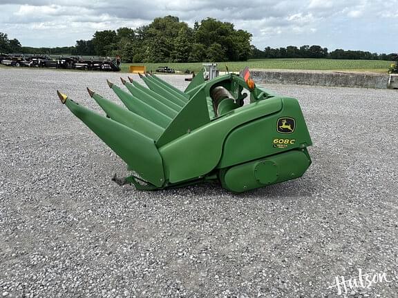 Image of John Deere 608C equipment image 2