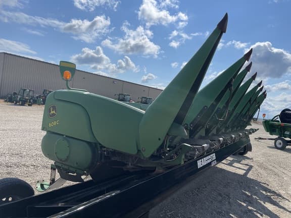 Image of John Deere 608C equipment image 1