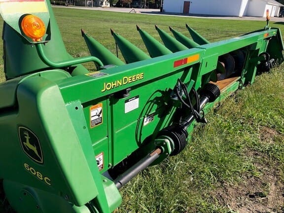 Main image John Deere 608C