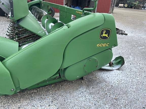 Image of John Deere 608C equipment image 3