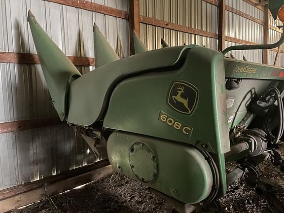 Image of John Deere 608C equipment image 2