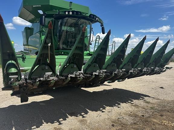 Image of John Deere 608C equipment image 2