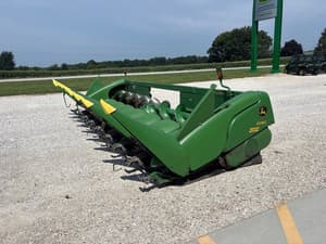 2009 John Deere 608C Image