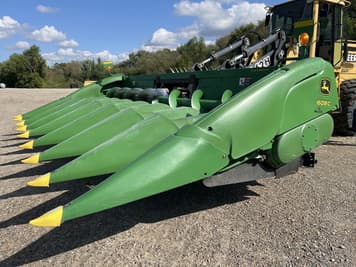 Main image John Deere 608C