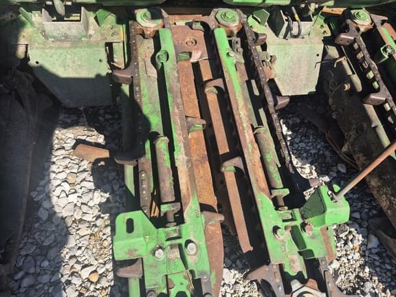 Image of John Deere 608C equipment image 4