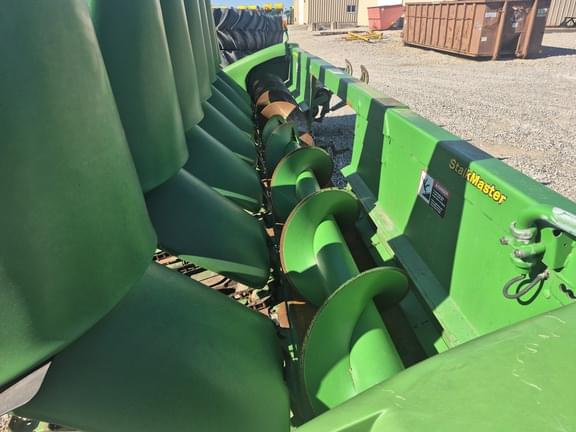 Image of John Deere 608C equipment image 2