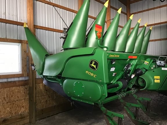 Main image John Deere 608C