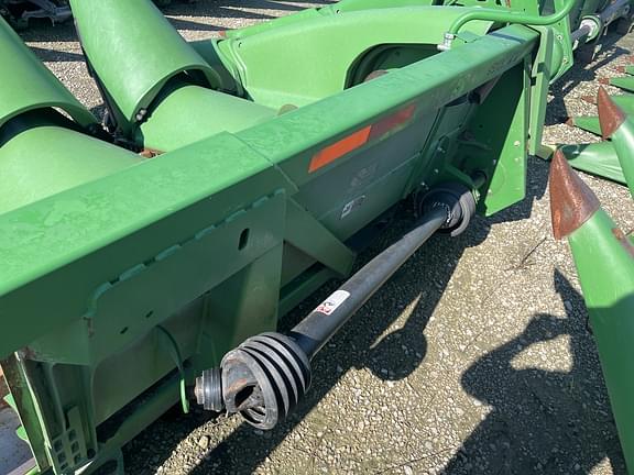 Image of John Deere 608C equipment image 2